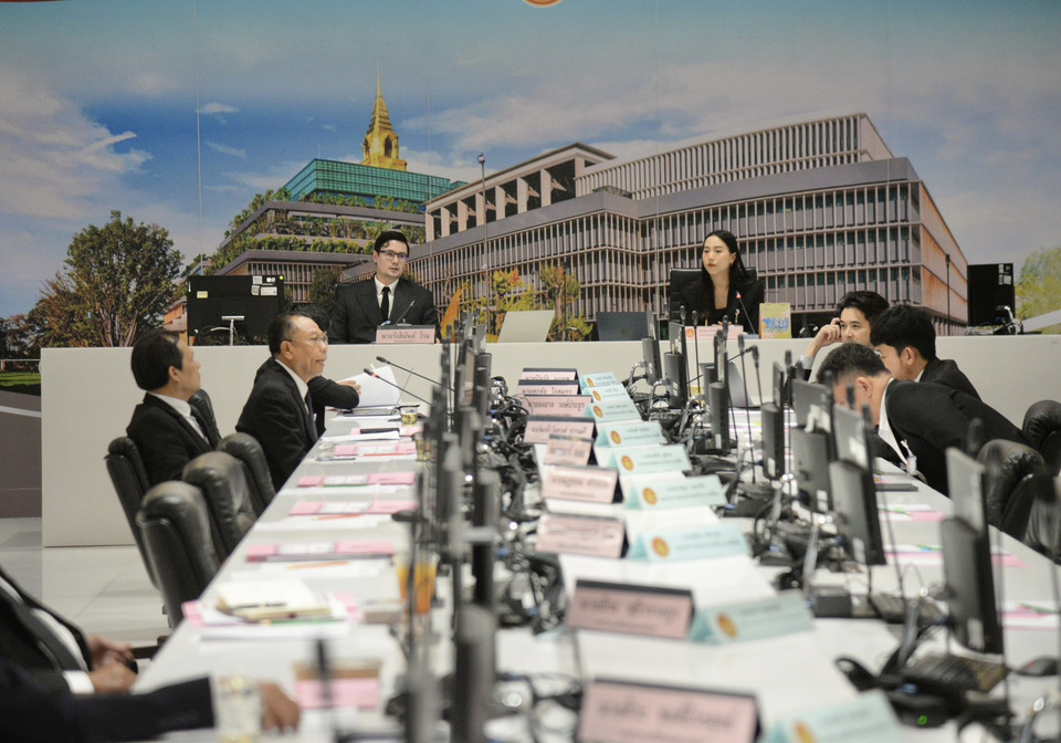 กมธ.งบฯ วงแตก! "ศุภชัย" ฟาดเดือดซัด "ไอซ์ รักชนก" ชงเองเออเอง ยัดวาระสอบ TH-AI ไร้อำนาจ ก่อนลุกหนีลั่น "ไม่ร่วมสังฆกรรม"