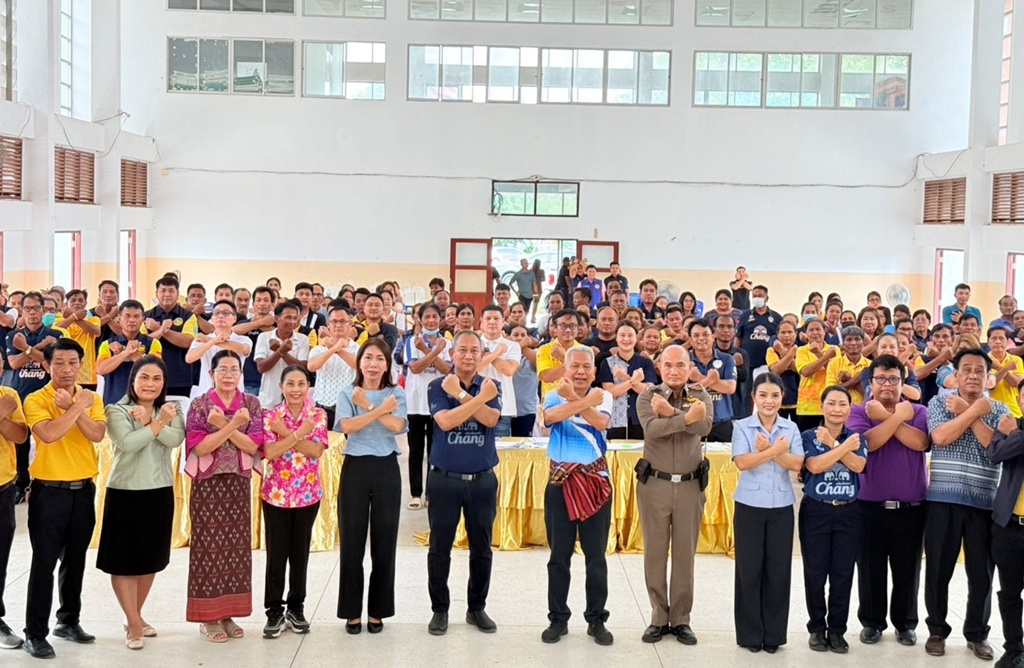 บุรีรัมย์เดินหน้า “รวมพลังรักศรัทธา แก้ปัญหายาเสพติดแบบบูรณาการ” พื้นที่อำเภอบ้านใหม่ไชยพจน์ 