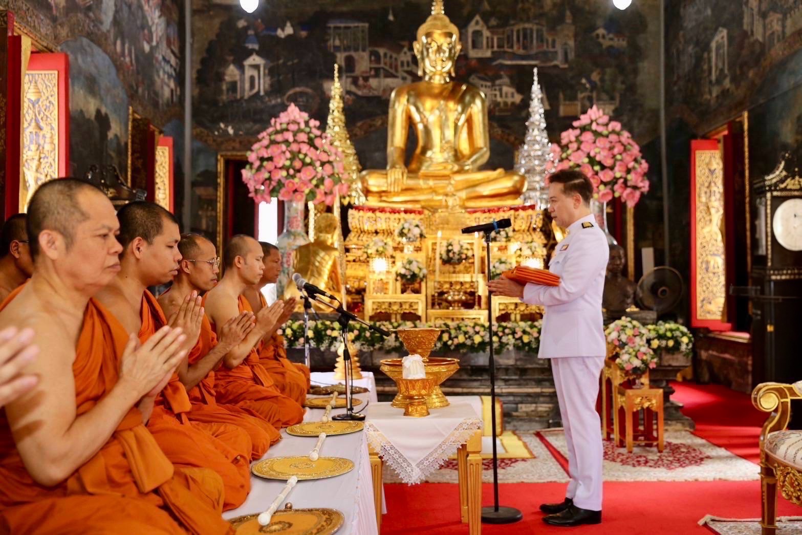 ธพส. สร้างบุญถวายผ้าพระกฐินพระราชทาน 