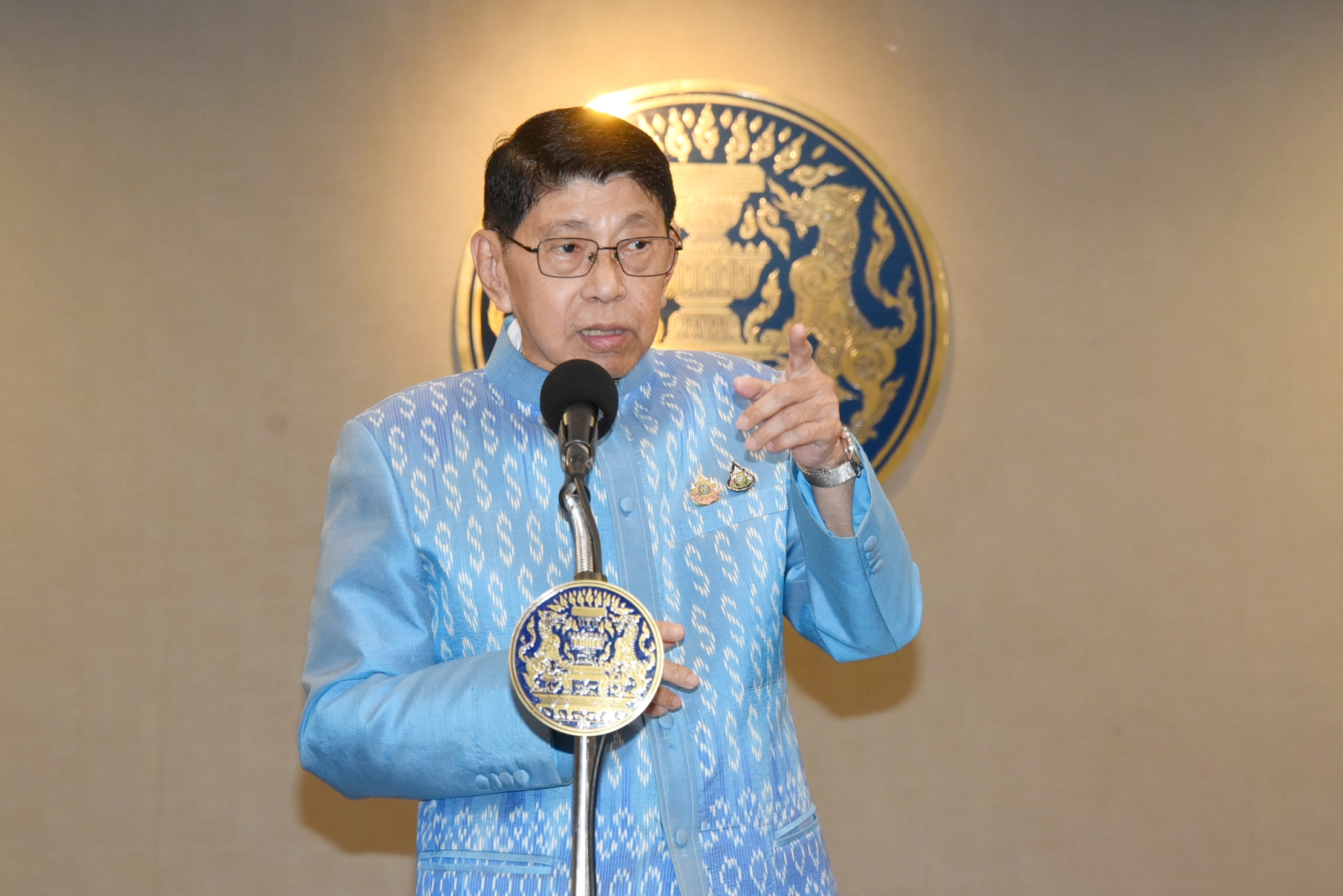"วิษณุ" เผยคำชี้แจง "เศรษฐา" ช่วยดูกันหลายตา รับไม่มีความสามารถ อาจพลาดได้ ไม่มอง "ทักษิณ" ครอบงำพรรคร่วมฯ  