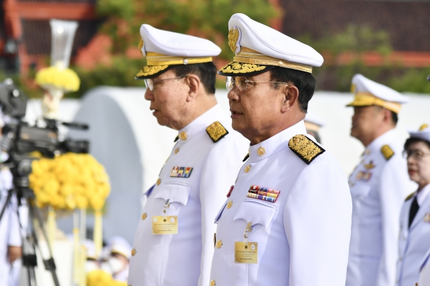 นายกฯ เป็นประธานพิธีถวายสัตย์ปฏิญาณ เป็นข้าราชการที่ดี เนื่องในวันเฉลิมพระชนมพรรษาพระบาทสมเด็จพระเจ้าอยู่หัว