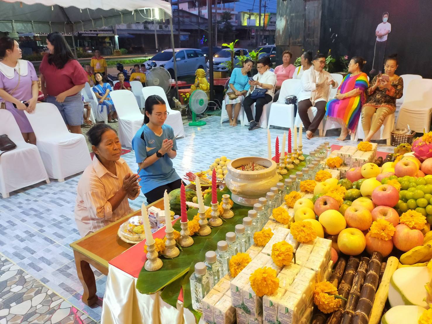 สมาคมกู้ภัยนครแม่สอด จัดพิธีนมัสการขอพรพระพิฆเณศวร  บวงสรวง "เทศกาลคเณศจตุรถี"