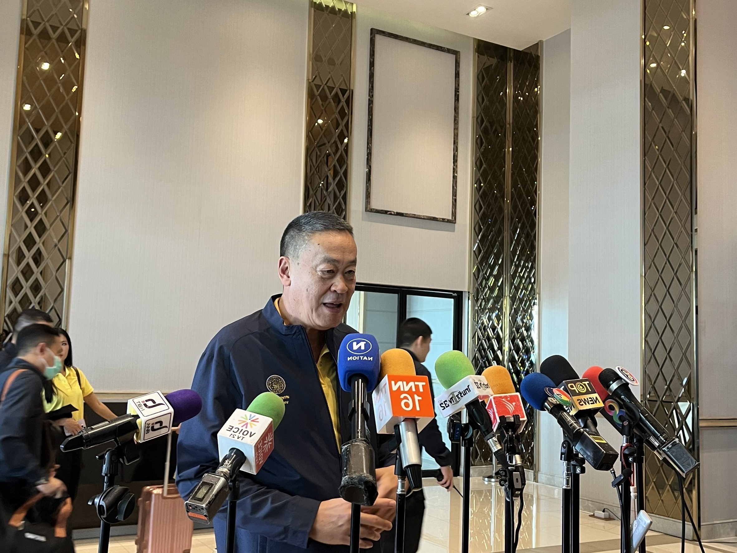 "เศรษฐา" เผย "นายกฯมาเลเซีย " กังวลสถานการณ์ชายแดนใต้ กำชับเร่งเยียวยาผู้เสียหาย เพิ่มกำลังเข้าจุดสุ่มเสี่ยง
