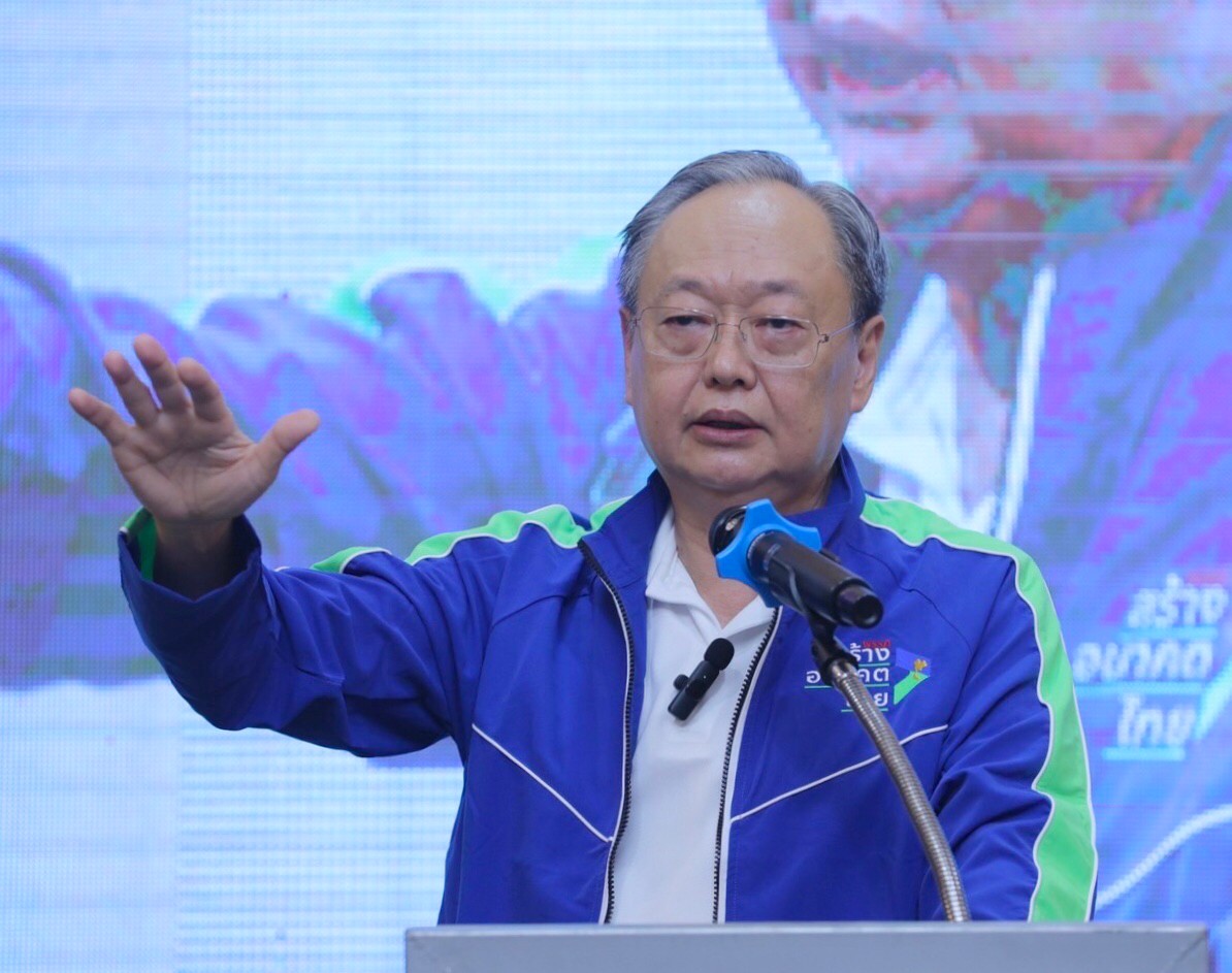 "สนธิรัตน์" ย้ำ "สร้างอนาคตไทย" ไม่มีปัญหา เตรียมเผยข่าวดี "ดีลรวมพรรค" ยัน "นิพิฏฐ์" ลาออกจากกันด้วยดี