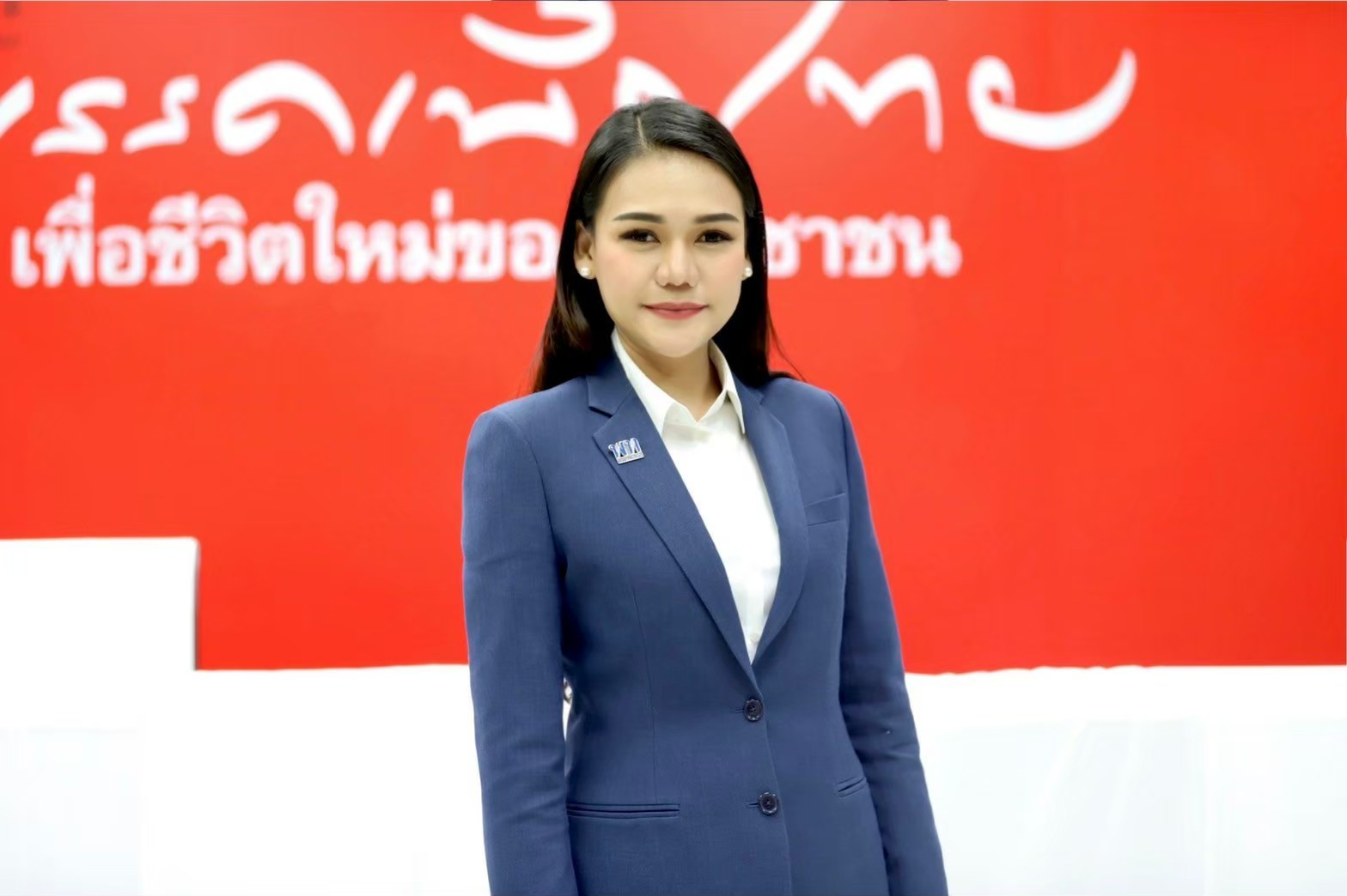 "รองโฆษกเพื่อไทย" แนะ "บิ๊กตู่ " วางมือการเมือง ให้วางกุญแจบ้านหลวงด้วย 