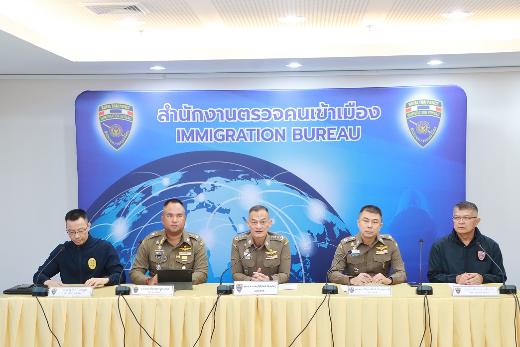 ทลายเครือข่ายขนคนจีนข้ามชาติใน 5 จังหวัดมีคนไทย 5 เตรียมออกหมายจับเพิ่ม 3 และคนจีน 20 ราย 