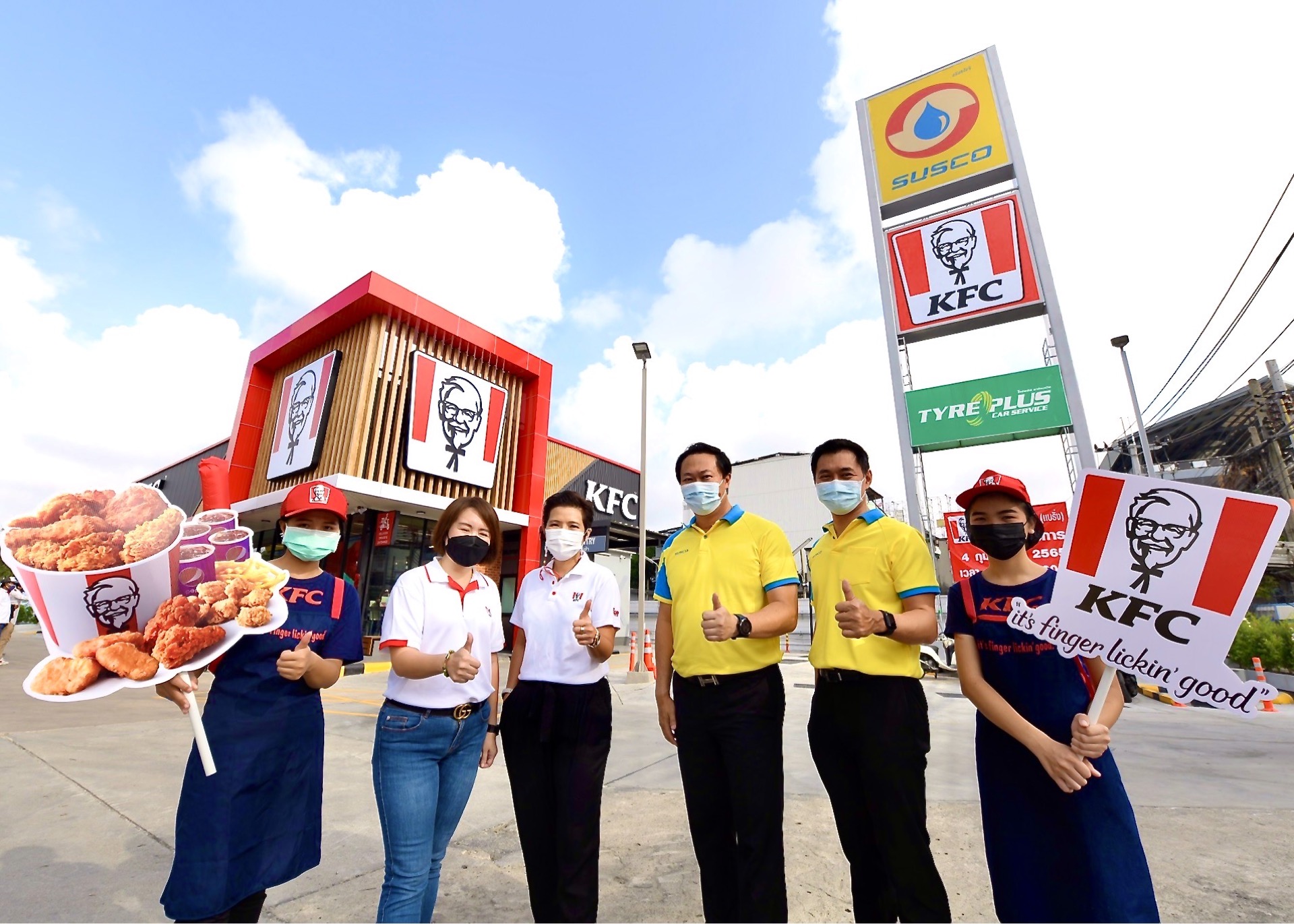 SUSCO ร่วมกับ KFC ฉลองเปิดสาขาใหม่บริหารงานโดย QSA  พร้อมให้บริการแล้ววันนี้! ที่ปั๊มน้ำมันซัสโก้ สาขาศรีนครินทร์1