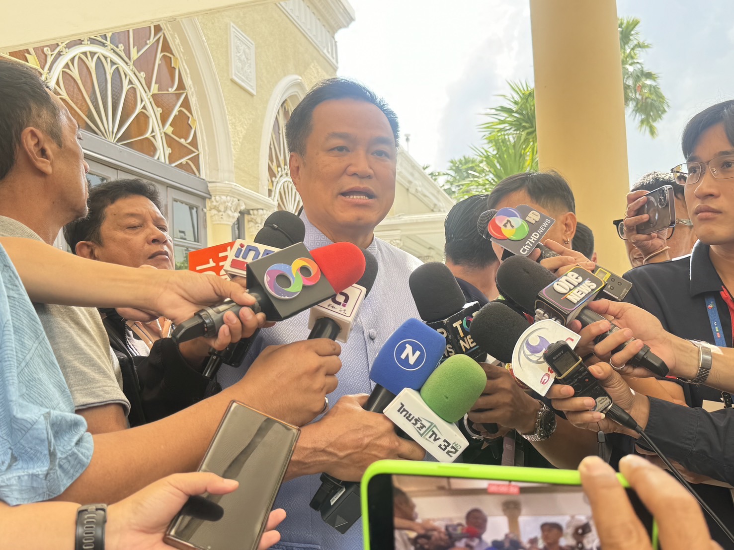 สายไหม ไม่รอด ! "อนุทิน" ชี้ "เอกภพ" พ้นตำแหน่งที่ปรึกษา มท.1 ตั้งแต่จบรัฐบาล "เศรษฐา" แล้ว 