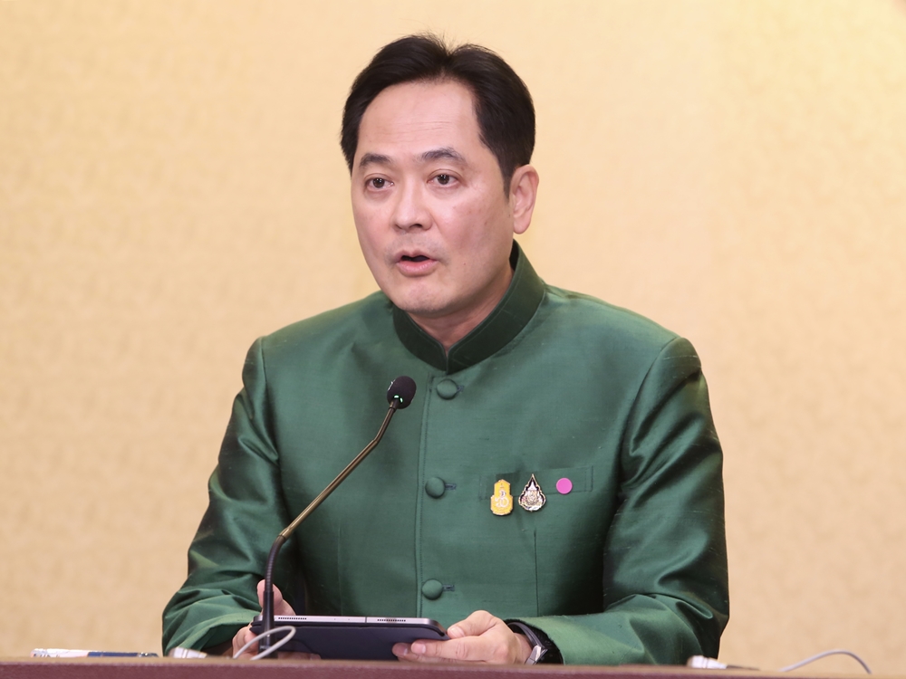 นายกฯ เล็งยกเครื่องรัฐวิสาหกิจแบบนิวนอลมอล ย้ำ คนร. ทำงานยึดหลักธรรมาภิบาล เตือนระวังกลุ่มหาผลประโยชน์
