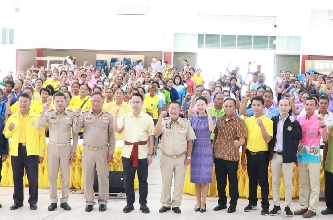 อบจ.ยโสธร อบรมพัฒนาคุณภาพชีวิตคนพิการและผู้ด้อยโอกาสทางสังคม