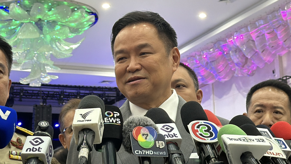 “อนุทิน” เปิดเกมชิงเก้าอี้อุดรฯ เขต 3 ไม่หวั่น “กล้าธรรม” โตขึ้น ชี้สนามเลือกตั้งไม่มีคำว่านอนมา