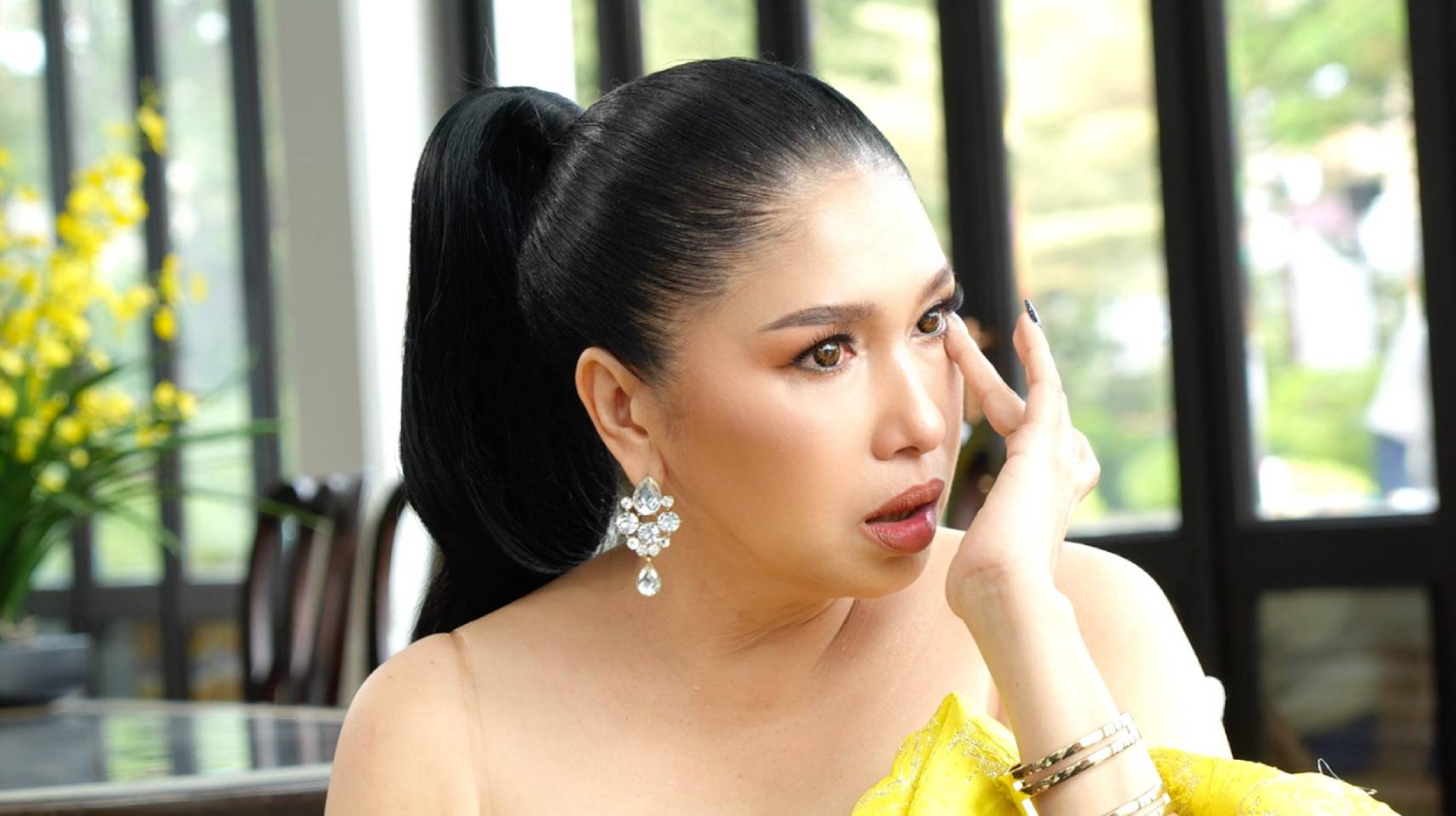 'เอ้ ชุติมา'  ร่ำไห้! รักได้ไม่จำกัดเพศ อยากเจอคนจริงใจไม่เจ้าชู้