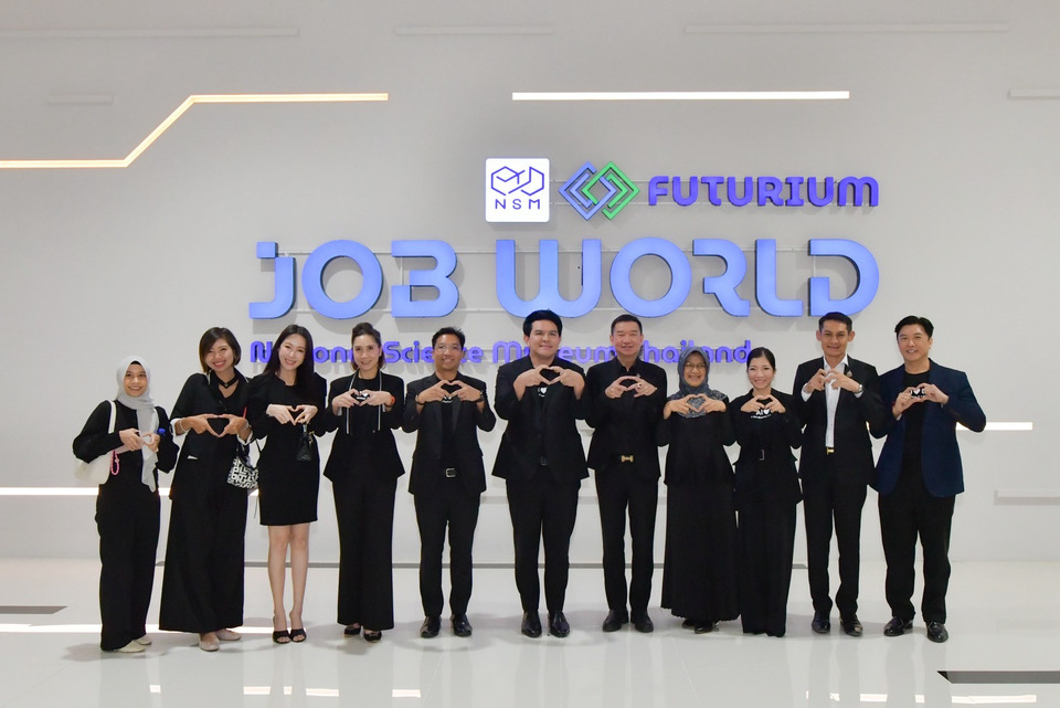 11.11 เปิด “ฟิวเจอเรียม” เต็มรูปแบบวันแรก “รมว.สุรศักดิ์” ตรวจเยี่ยมการให้บริการ