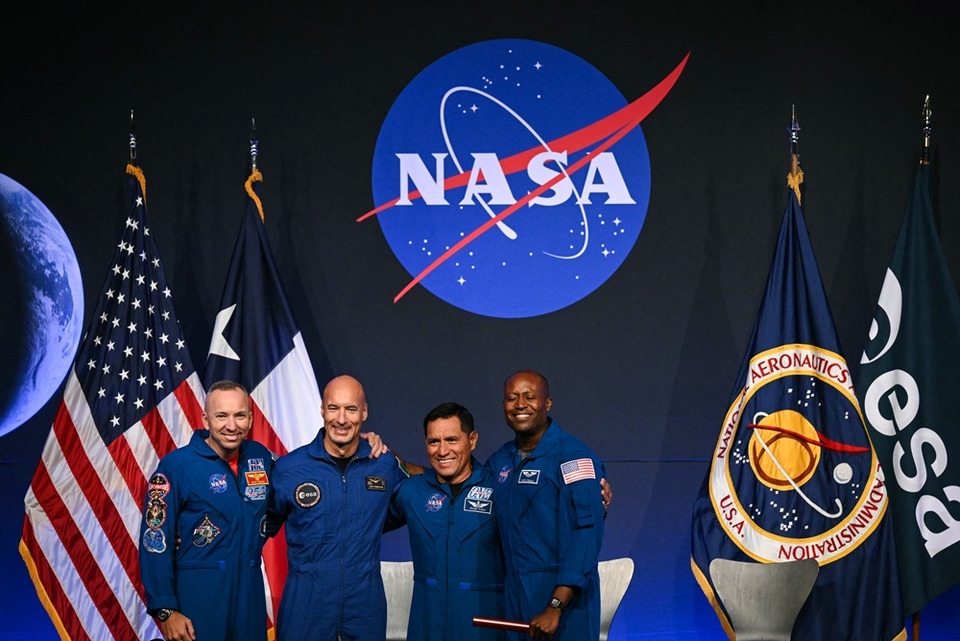 "NASA" เปิดชื่อ 4 นักบินอวกาศ ลุยภารกิจอาร์ทิมิส 3 ส่งมนุษย์กลับดวงจันทร์