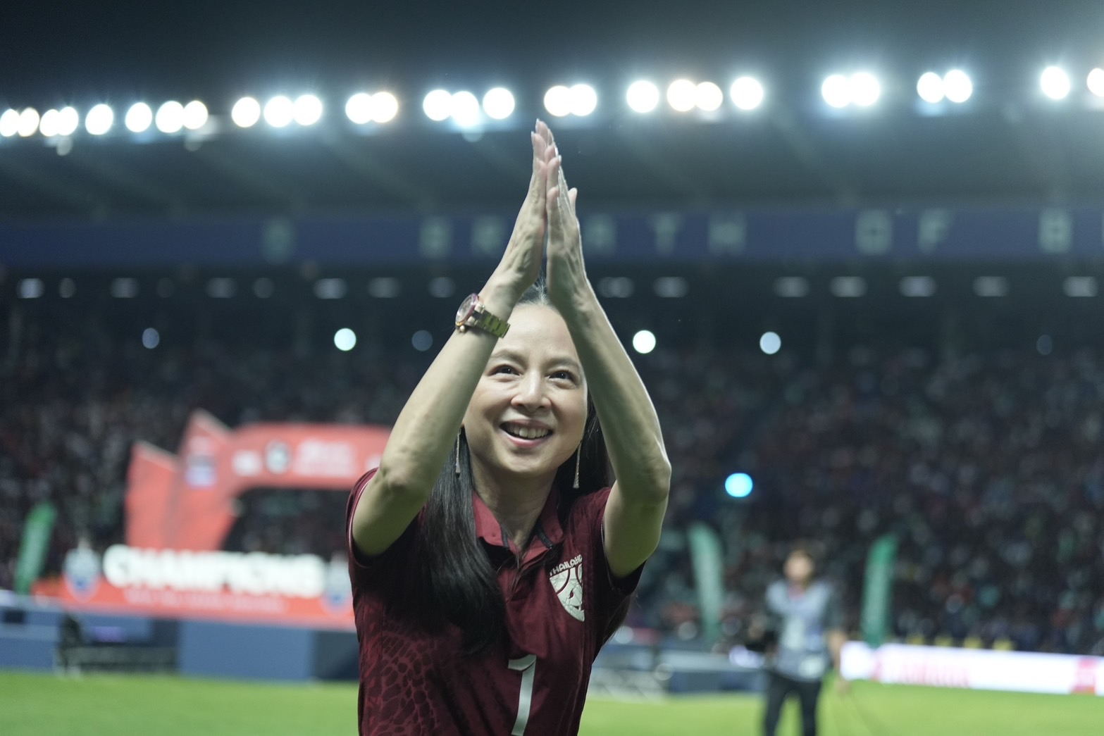 "มาดามแป้ง" เผย "แข้งช้างศึก" ไร้ปัญหาปรับตัวที่จีน-มีเชฟไทยคอยประจำทุกวัน