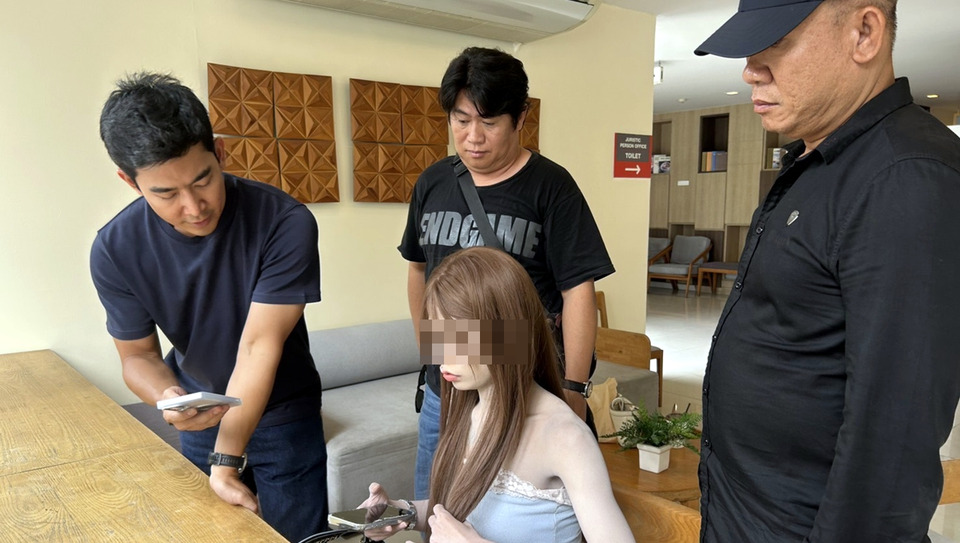 ตร.ท่องเที่ยวพัทยาล่าไม่หยุด รวบ 4 ผู้ต้องหาแก๊งปล้นทรัพย์นักท่องเที่ยวออสเตรเลีย