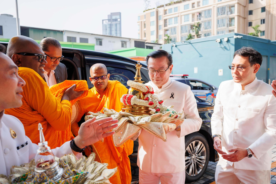 ทิพยประกันภัยร่วมรับเสด็จพระบรมสารีริกธาตุจากศรีลังกา เสริมสิริมงคลแก่พนักงานและพุทธศาสนิกชน