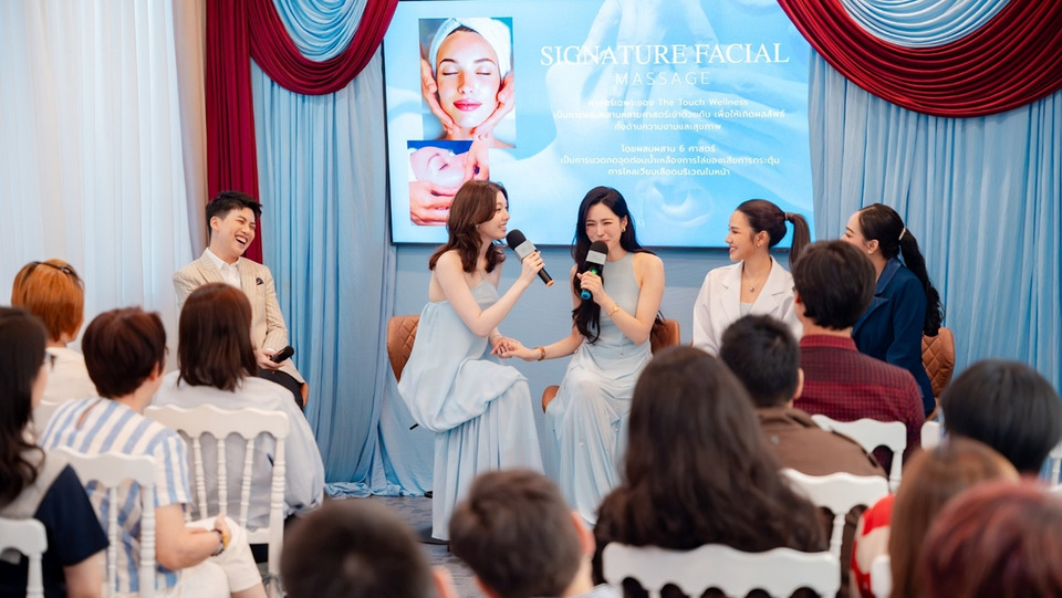 The Touch Clinic เปิดพิมพ์เขียวสุขภาพเฉพาะบุคคล ชวน “หลิง-ออม” แชร์เคล็ดลับดูแลตัวเอง