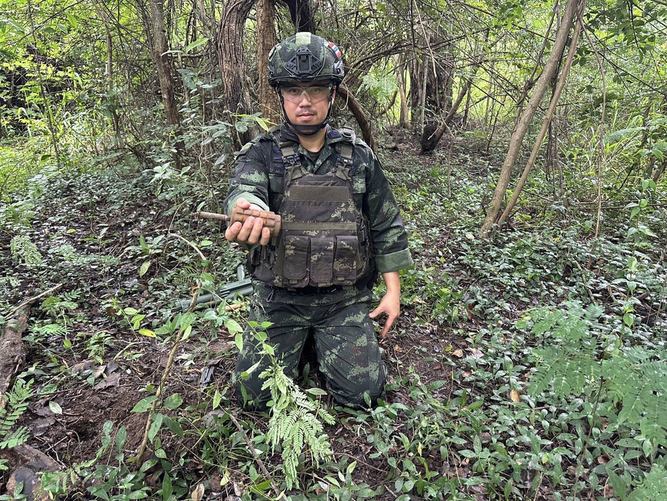 ทภ.1 รายงานชายแดนสระแก้ว พบเหยื่อแก๊งคอลเซ็นเตอร์–เดินหน้ากู้ทุ่นระเบิด