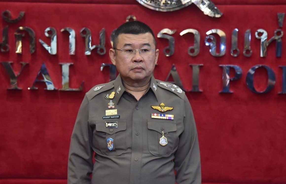 "บิ๊กเด่น" สั่ง น.1 เร่งตรวจสอบเหตุเพลิงไหม้อาคาร บก.น.5 ความเสียหายทรัพย์สินทุกชนิดโดยละเอียด 