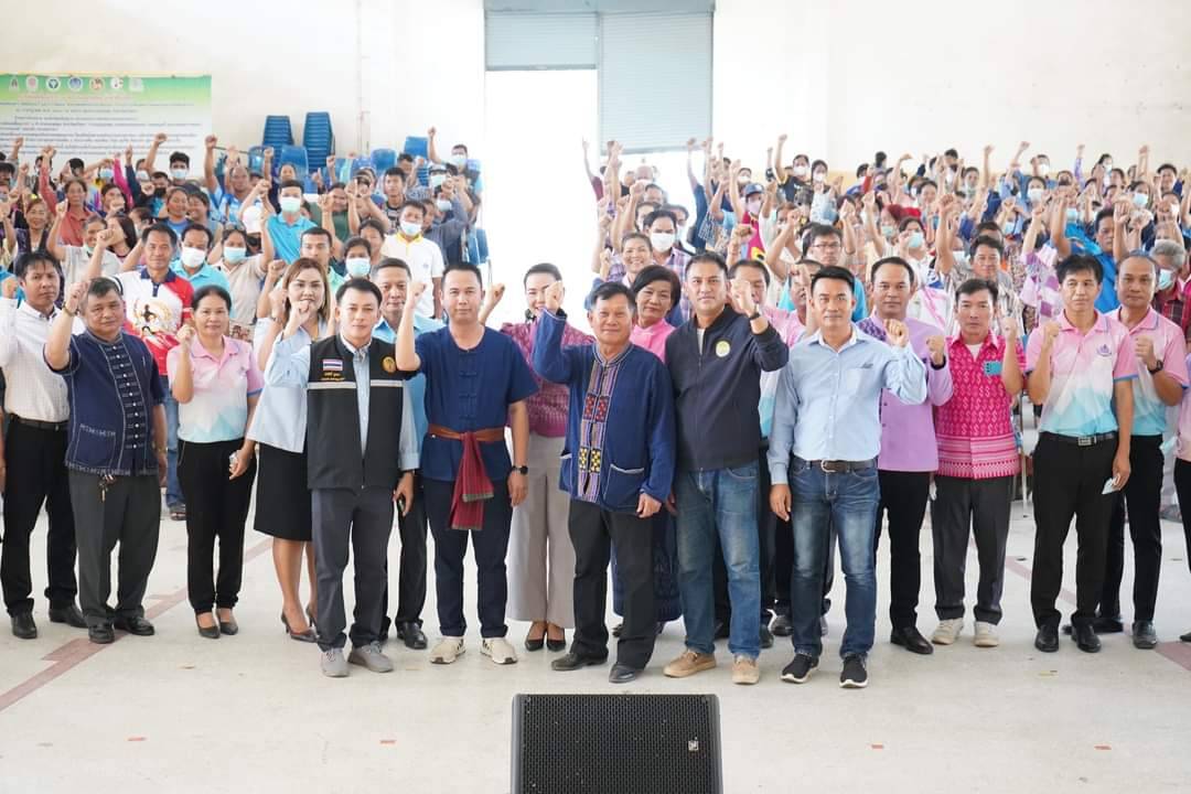 อบจ.ยโสธรอบรมส่งเสริมกลุ่มอาชีพผู้เลี้ยงโคเพื่อส่งเสริมอาชีพด้านปสุสัตว์