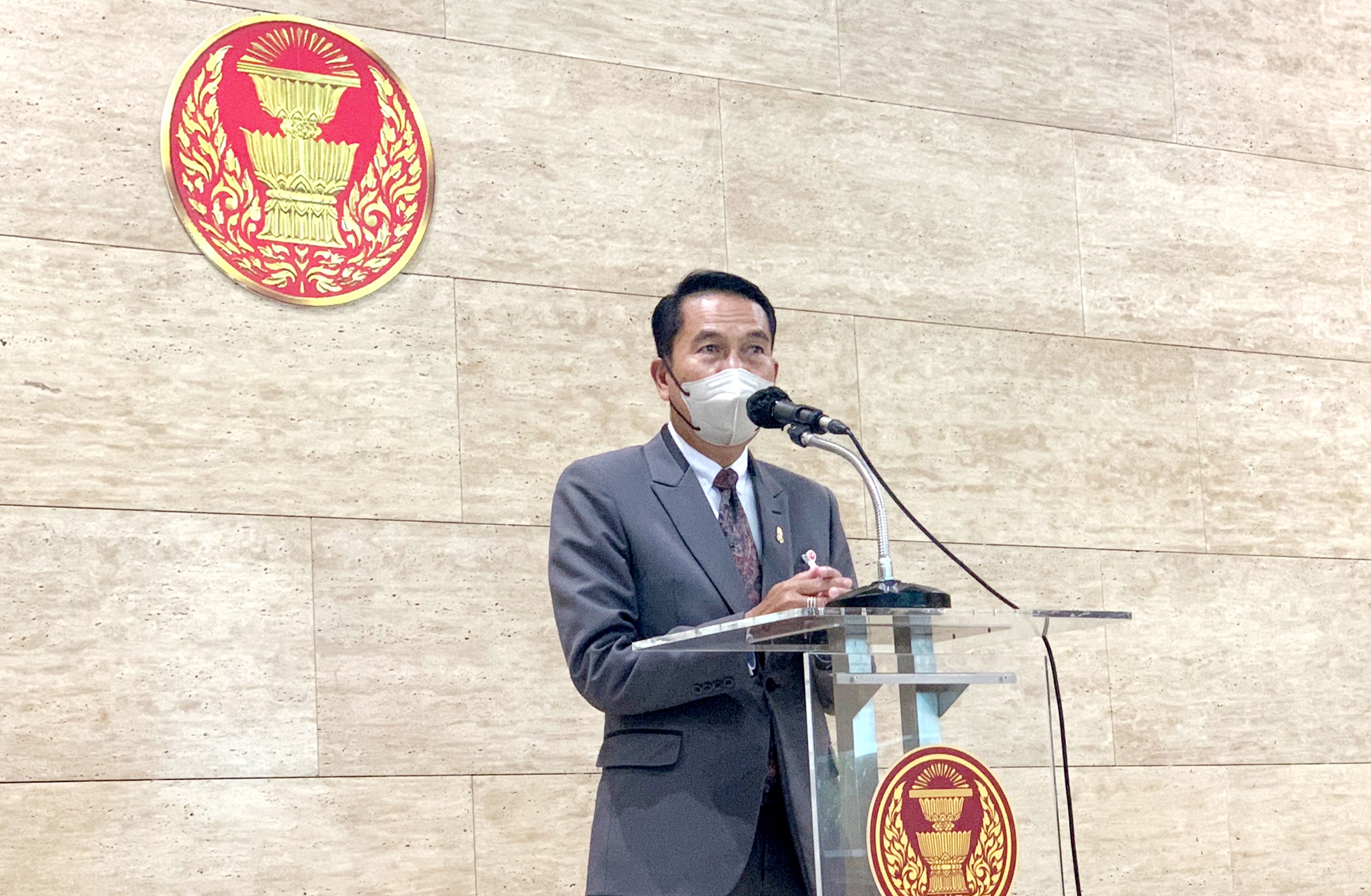 "สุทิน" เผยญัตติซักฟอกไม่ถูกต้องสามารถแก้ไข ปรับปรุงได้ ไม่เหมือนสมัย "อุดมเดช"