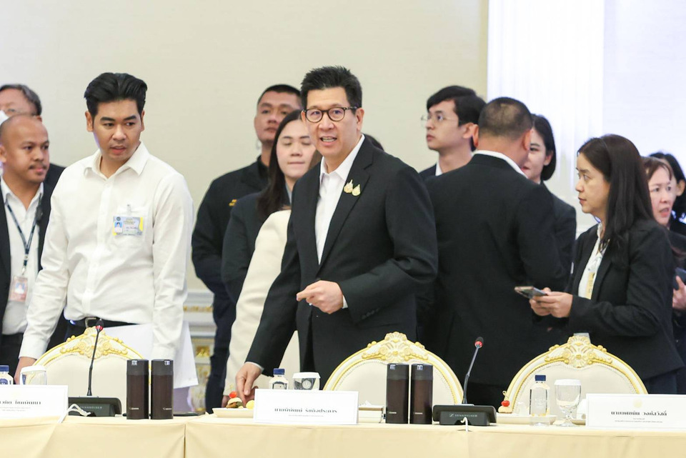 "เอกนิติ" แจง รัฐบาลรับลูกภาคเอกชน ผลักดัน 4 ยุทธศาสตร์ เน้นศก.โตไม่กระจุกตัว เอื้อแข่งขันระดับสากล-โปร่งใส