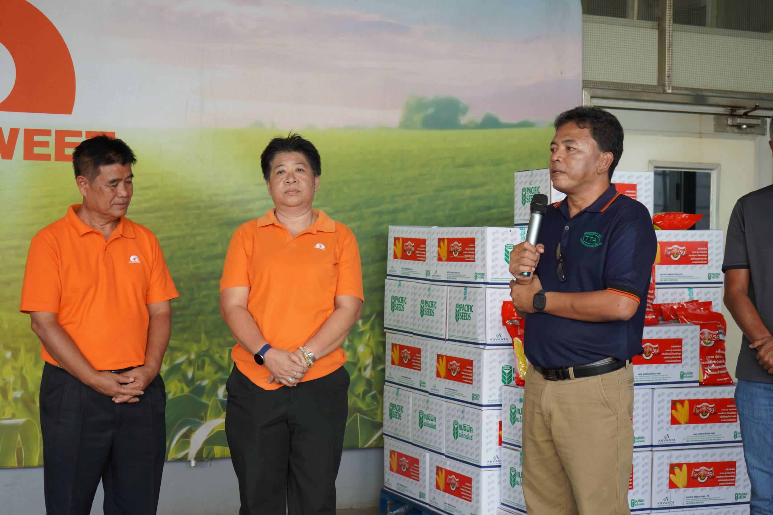 SUN และ Pacific Seeds ผนึกกำลังมอบเมล็ดพันธุ์ข้าวโพดหวานเพื่อฟื้นฟูชีวิตเกษตรกรผู้ประสบภัยน้ำท่วม