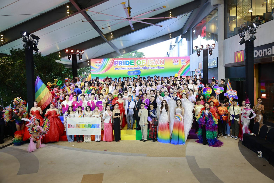 อลังการกลางโคราช! ขบวน Pride ใหญ่สุดอีสาน LGBTQIA+ รวมพลังบนรันเวย์ 1 กิโลเมตร 