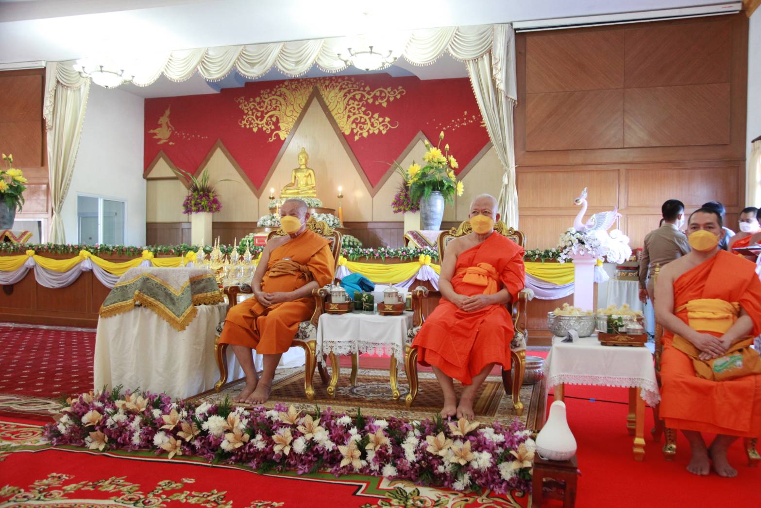 "นิพนธ์" ลงพื้นที่เชียงใหม่ ถวายโฉนดที่ดิน 170 ไร่เศษ แก่วัดพระธาตุดอยสะเก็ด พระอารามหลวง