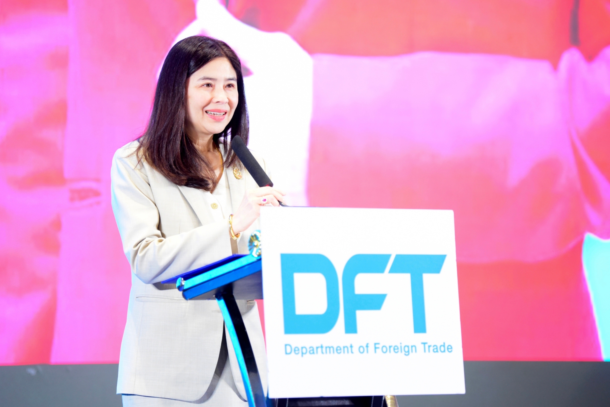 พาณิชย์เผยใช้สิทธิ FTA เม.ย.68 พุ่ง 13.46% ทะลุ 9.3 แสนล้าน หนุนส่งออกไทยโตทั่วโลก