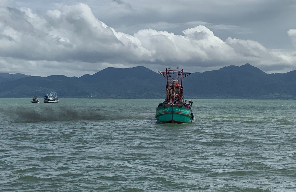 'คลัสเตอร์กลางนา' ลามเพิ่มติดเรือประมงแหลมงอบอีก 23 คน