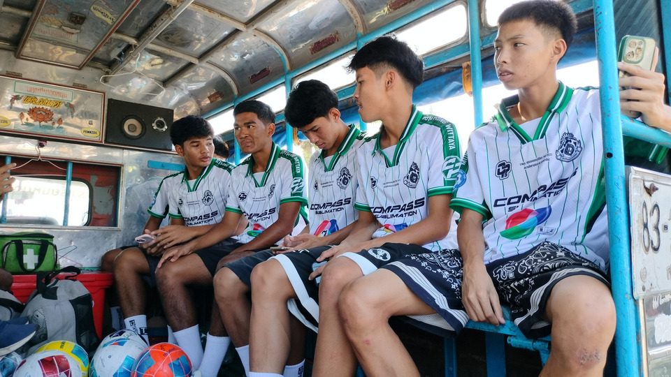 พ่ายแต่ไม่แพ้ใจ หมอนทองวิทยาใช้เกมใหญ่หล่อหลอมความเข้มแข็งเด็กนักกีฬา