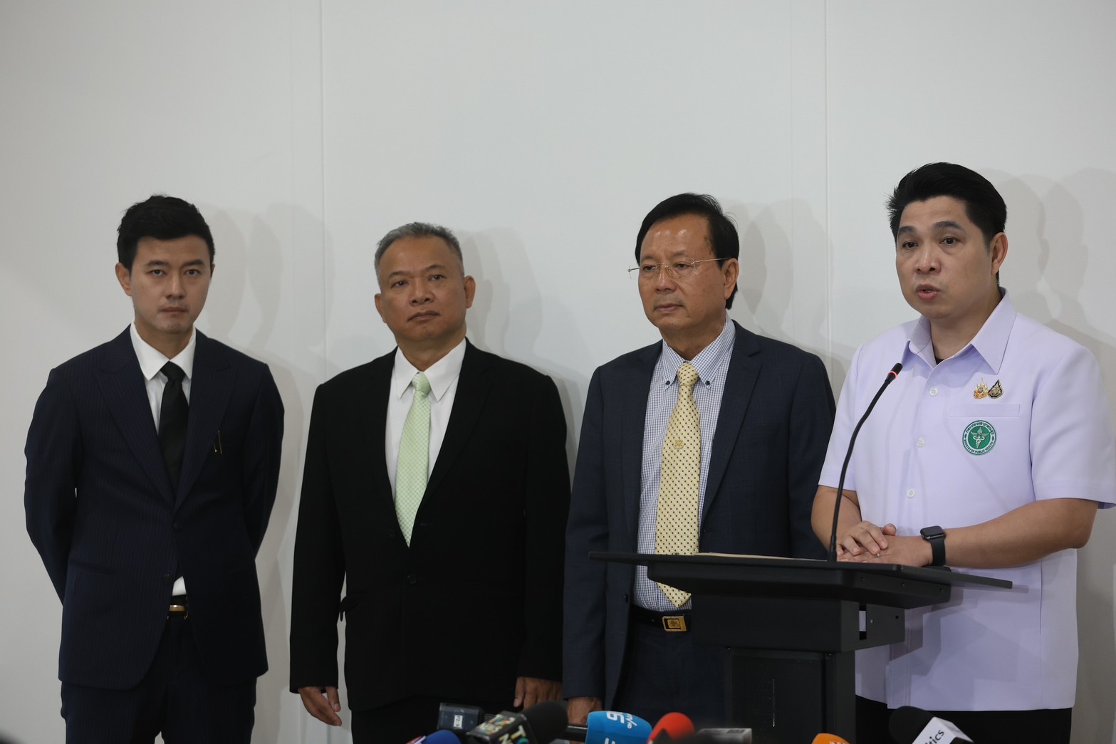 อดีตแพทย์ใหญ่รพ.ตำรวจขอความเป็นธรรมปมชั้น14