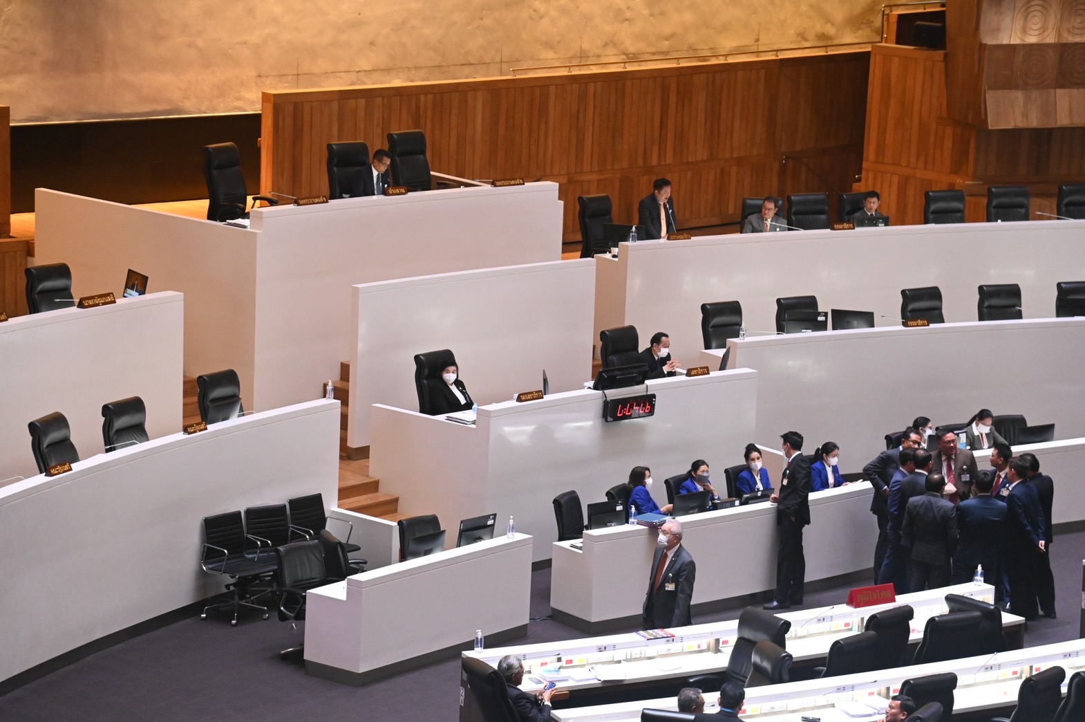 "ชวน" เลื่อนอ่านพรฎ.ปิดประชุมสภาฯ แจ้งเร่งหารือ "ฝ่ายค้าน-รัฐบาล" นัดถกกฎหมายอุ้มหาย คาด 27-28 ก.พ.นี้
