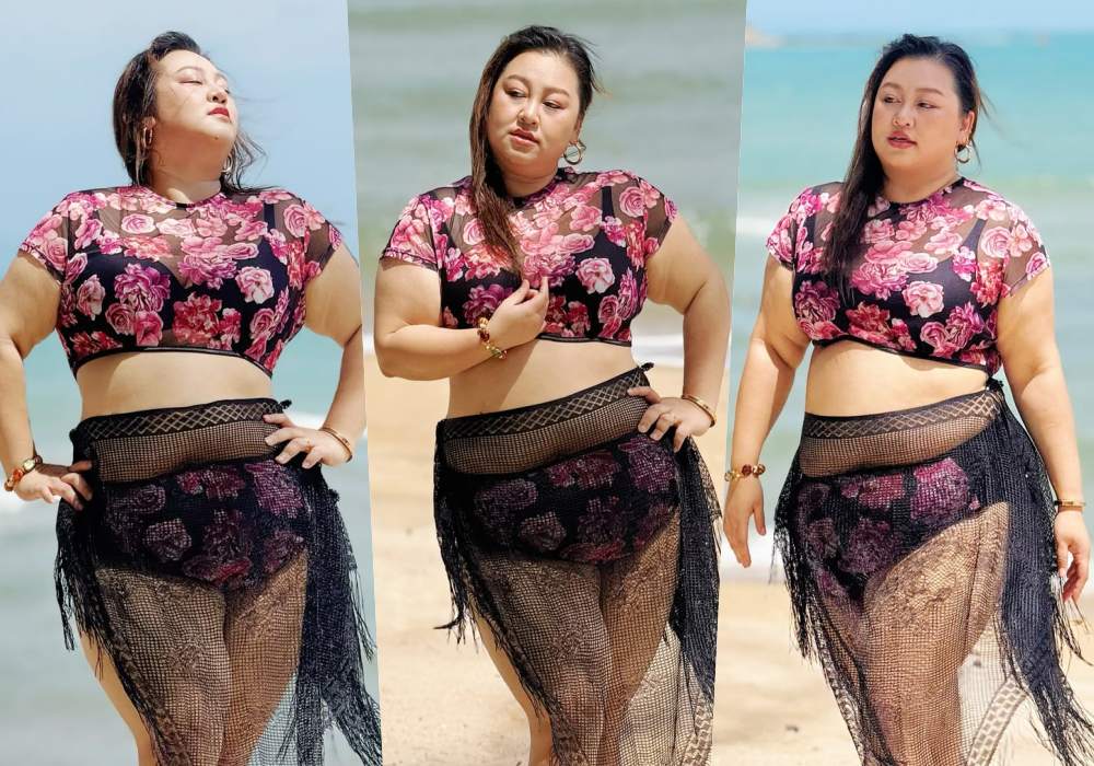 ทะเลจืดไปเลย! "กระต่าย อาทิตยา" อวดลุคแซ่บริมชายหาด โพสท่าสวยสะกดใจ 