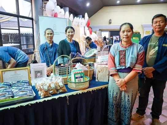 พลิกชีวิตชาวนา! “ทุ่งต้อมออร์แกนิก” ปั้นโมเดลหมูดำเหมยซาน สร้างรายได้ยั่งยืน ดันสินค้าอินทรีย์บุกตลาดพรีเมียม