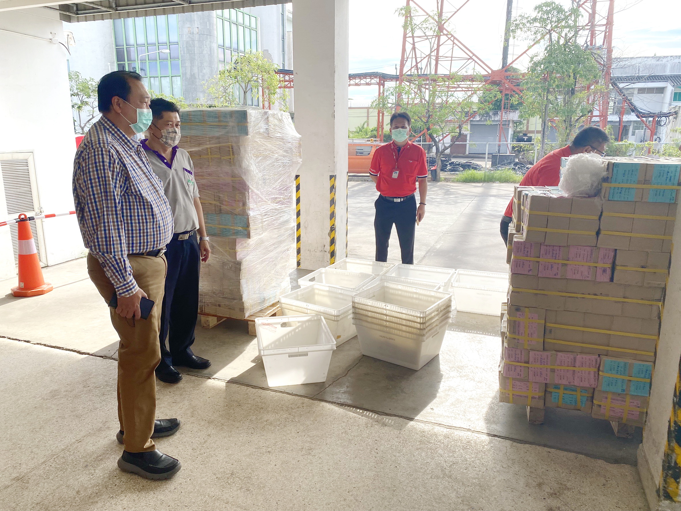 ผอ.กกต.ฉะชิงเทรา ตรวจบัตรเลือกตั้งก่อนจัดส่งยังอบต.74 แห่ง  เตรียมพร้อมเลือกตั้ง 28 พ.ย.นี้
