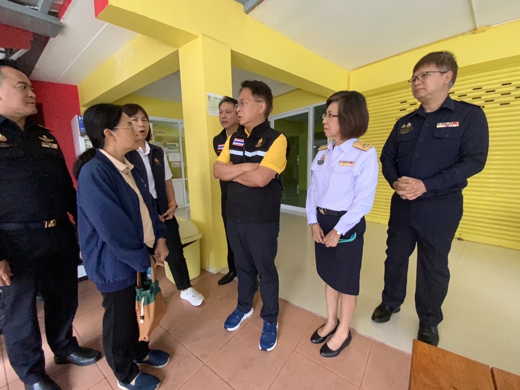 อธิบดีกรมศุลฯ ลงพื้นที่ชายแดนกัมพูชา รับฟังปัญหาการส่งสินค้าเสียหายหมื่นล้าน