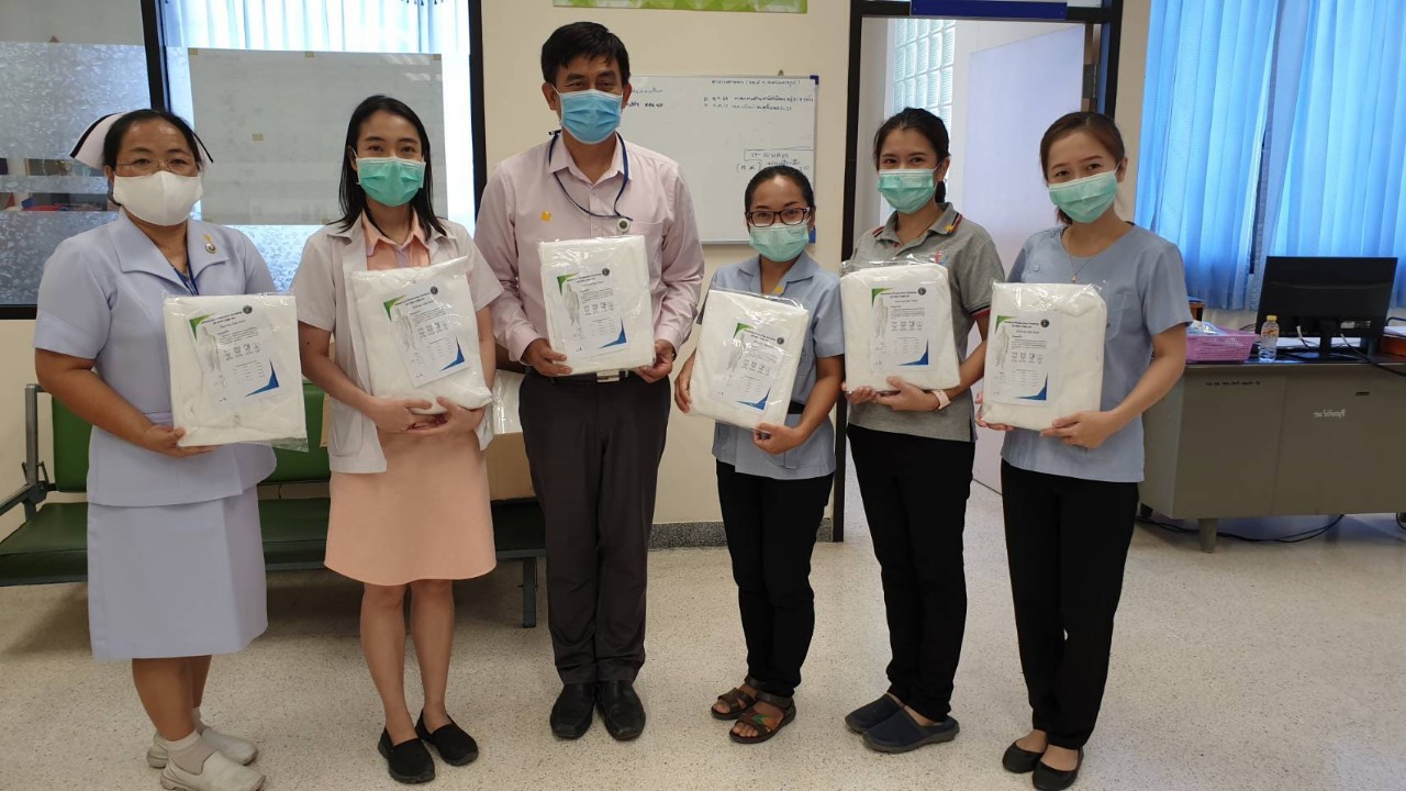 ศิษย์เก่า นผ 10  พช 18  คนเพชรบูรณ์ไม่เอาเหมืองแร่   มอบอุปกรณ์แพทย์-ชุด PPE จำนวน 20 ชุด ให้กับโรงพยาบาลวิเชียรบุรี          