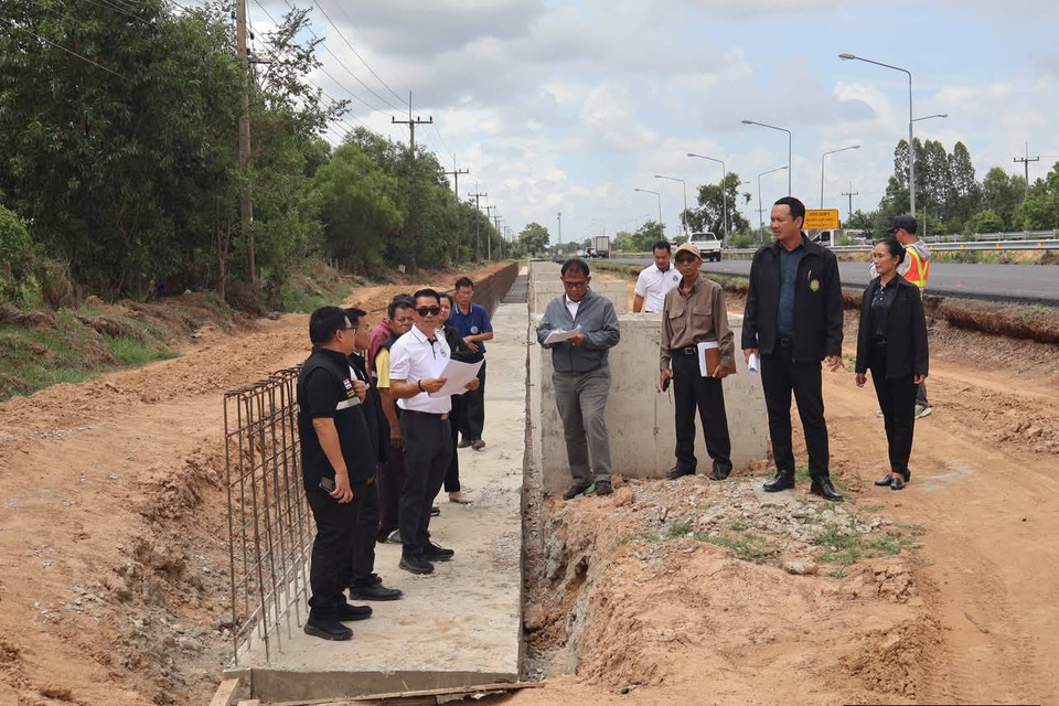 กรรมการธรรมาภิบาลยโสธรลุยตรวจ 4 โครงการคมนาคมงบ 112 ล้าน สกัดทุจริต หนุนเศรษฐกิจ-ท่องเที่ยว