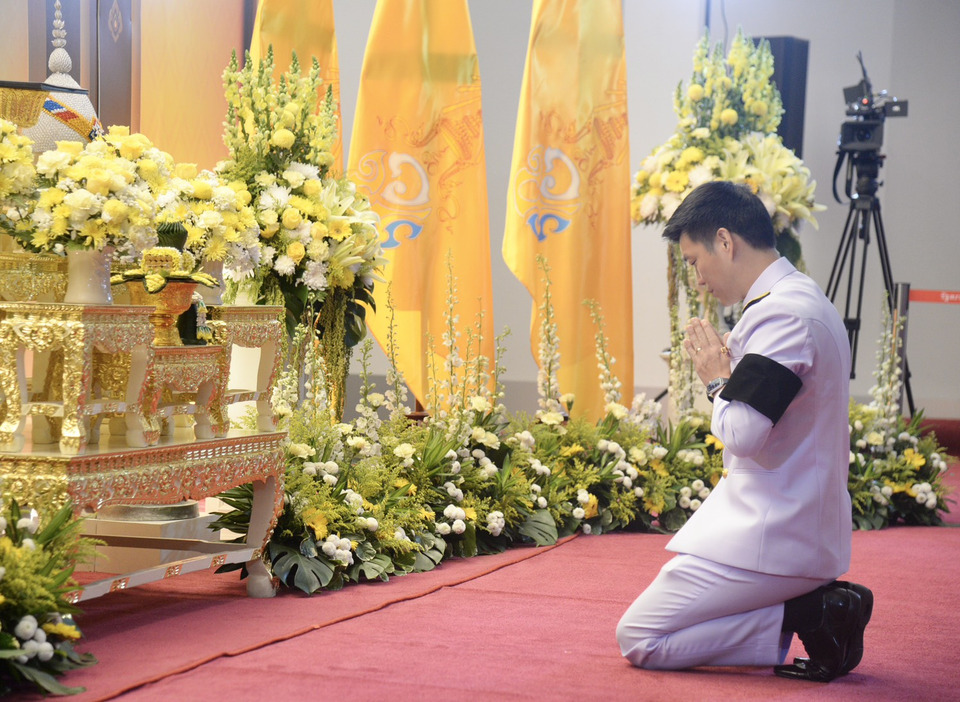 โปรดเกล้าฯ แต่งตั้ง “เท้ง ณัฐพงษ์” หัวหน้าพรรคประชาชน นั่งผู้นำฝ่ายค้านในสภาฯ