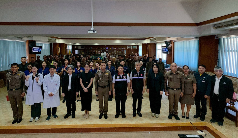 สภ.เพ ผนึก รพ.กรุงเทพระยอง อบรมตำรวจสังเกตสัญญาณโรคหลอดเลือดสมอง ช่วยผู้ป่วยฉุกเฉิน