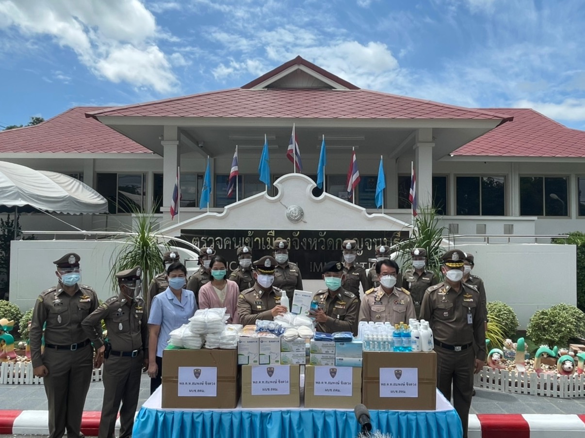 “บิ๊กอู๊ด” ลงพื้นที่ เมืองกาญจนบุรี ตรวจเยี่ยมโรงพยาบาลสนาม 