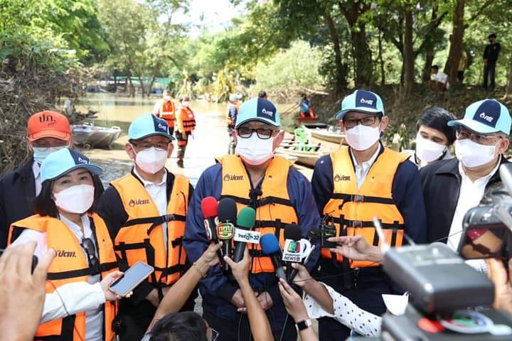 “สุพัฒนพงษ์” สั่งคลัง-สศช.เร่งหามาตรการฟื้นฟู-สร้างอาชีพหลังน้ำท่วมลด