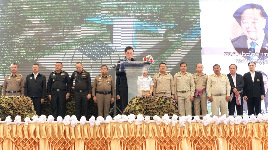 “บิ๊กป้อม” ห่วงใยพี่น้องอีสาน ย้ำน้อมนำศาสตร์พระราชาช่วยภัยแล้ง  