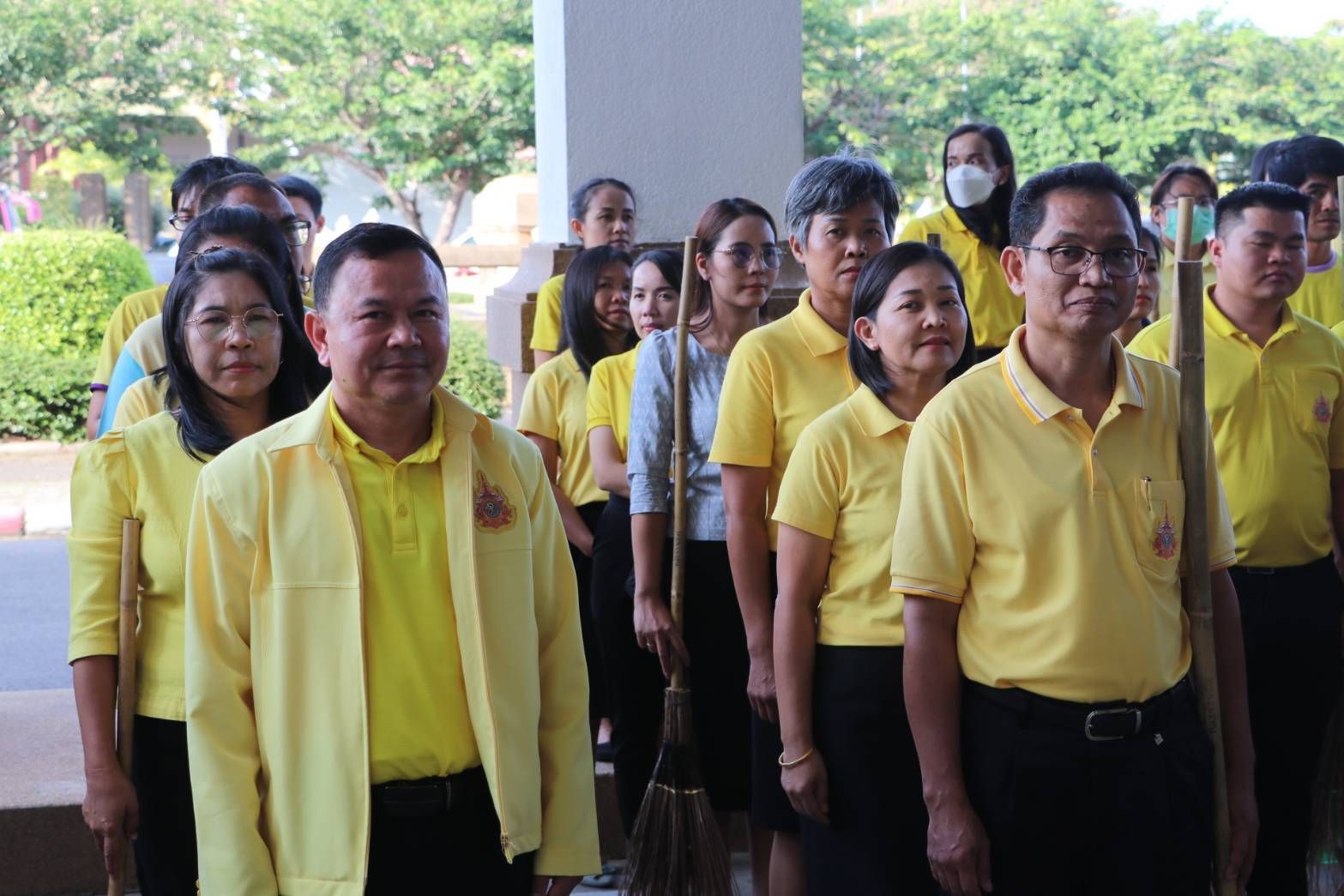 ร้อยเอ็ด Big Cleaning Day พัฒนาและปรับปรุงภูมิทัศน์ศาลากลางจังหวัด 