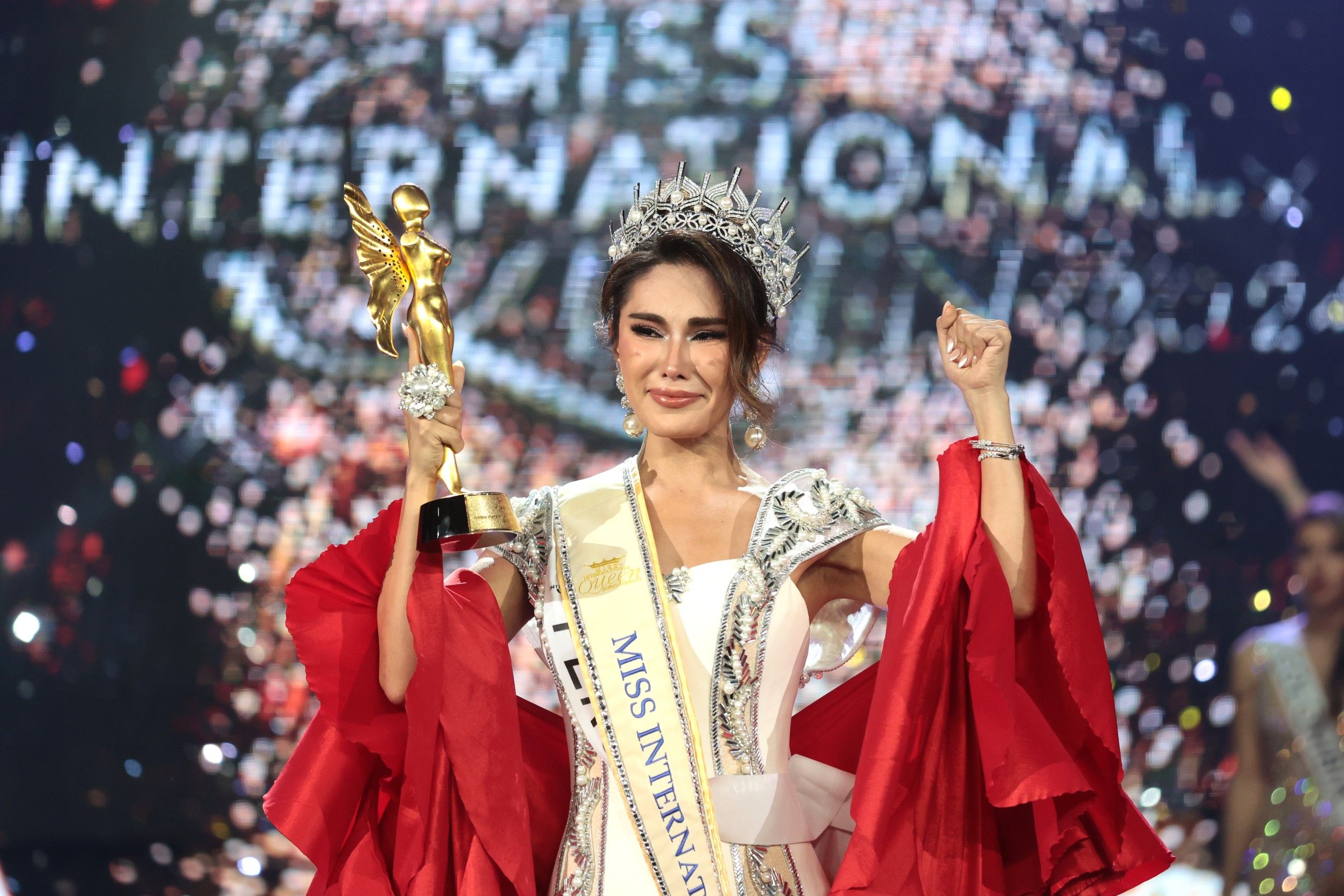 สมมง! "คาทาลิน่า มาร์ซาโน่" แพทย์สาว "เปรู" คว้า Miss International Queen 2024