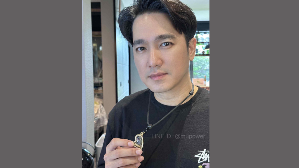 เปิดกรุของดี! 'เอ๊ะ จิรากร' พก #เสือรุ่นแรกหลวงพ่อศิลา เสริมพลังเสน่ห์–เมตตา งานจ้างแน่น