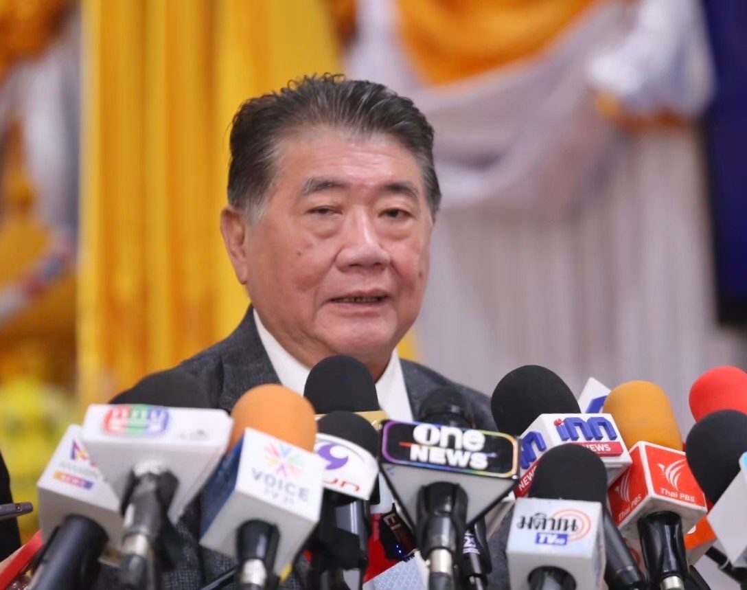 "ภูมิธรรม"  เผยน้ำท่วมภูเก็ตเหตุถนนขวางทางน้ำ ต้องเปิดจุดระบายลงทะเล  ครม.ไฟเขียว "ดีอีเอส-มท."  ทำระบบเตือนภัยผ่านมือถือ